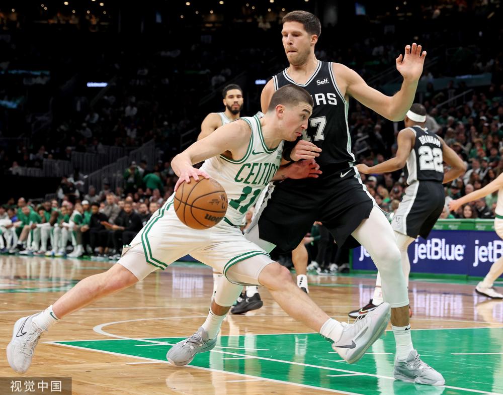 根于巴西球 根于巴西球