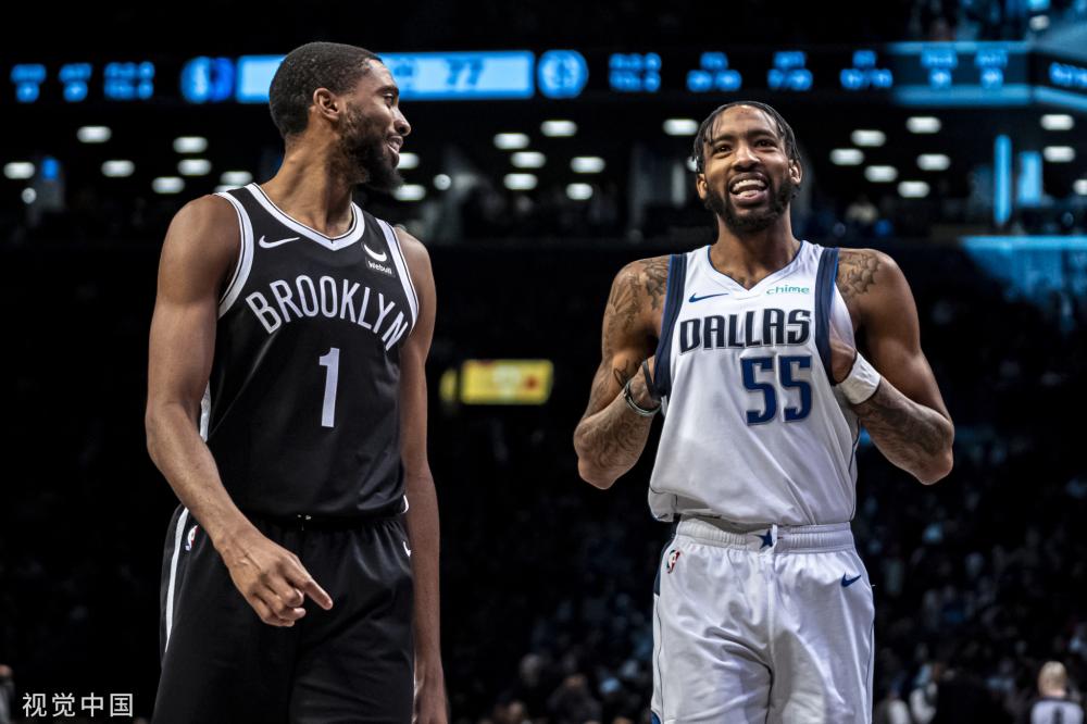 她不仅攻击 她不仅攻击