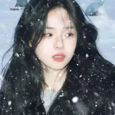 訾幻灵